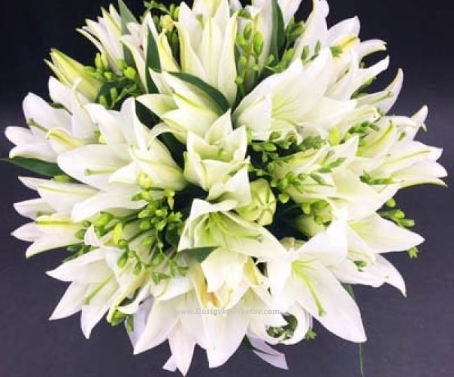 Lilies in a box "Georgia" - photo #3